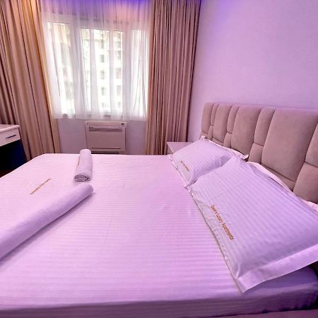 Queen'S Luxury Apartments Lake Tirana Eksteriør billede